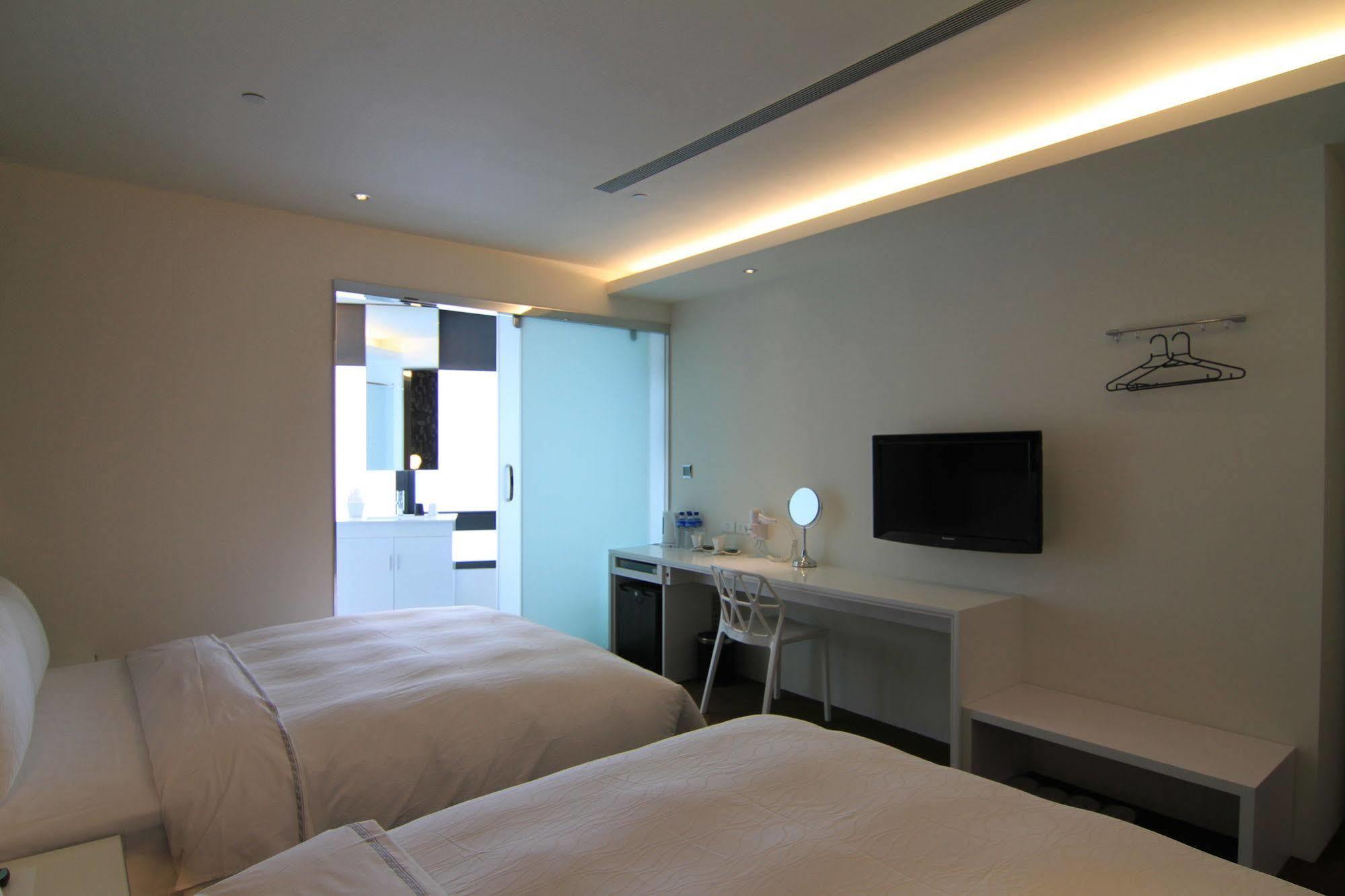 Cityinn Hotel Plus - Ximending Branch Taipei Exteriör bild